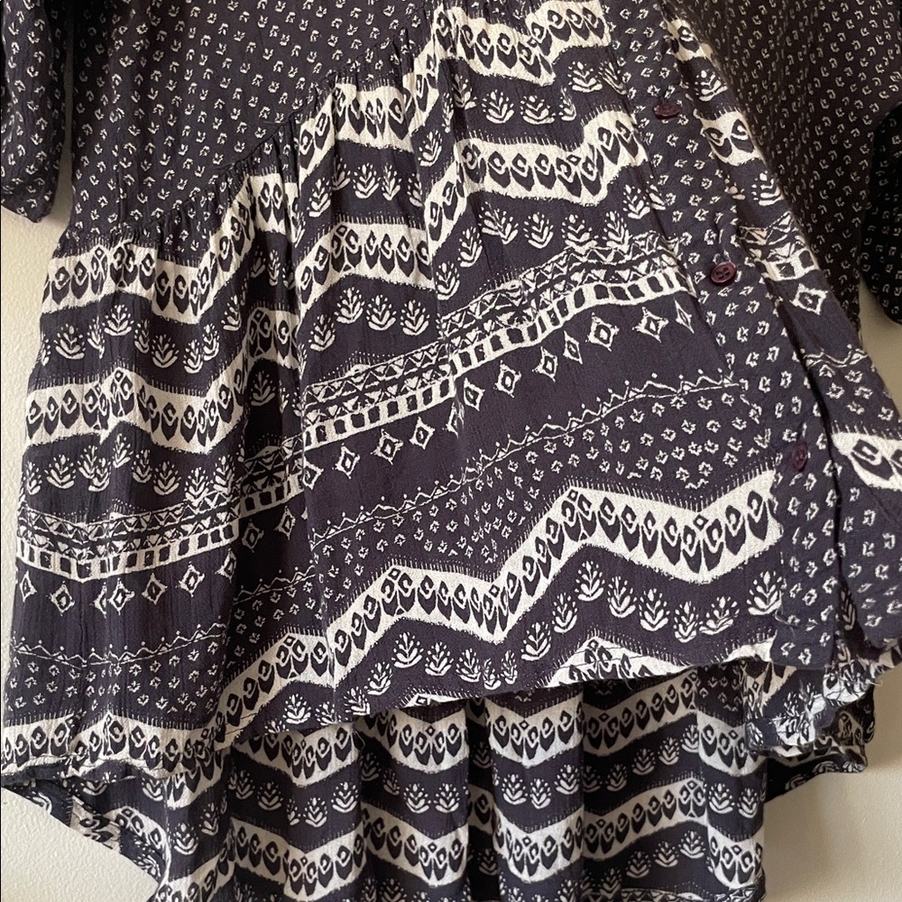 En Créme|Printed high low Blouse|Blue white|Small|EUC - Picture 5 of 12